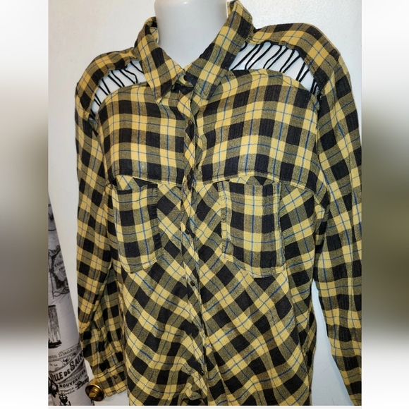 Free People tunic top med. Relaxed fit plaid yellow black - Picture 7 of 7